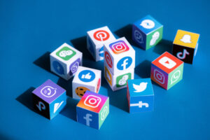 DSM Digital School of Marketing - Social Media Marketing Courses