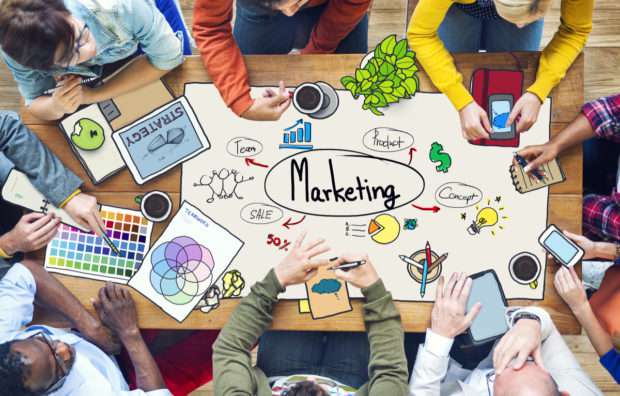 DSM - digital marketing and traditional marketing
